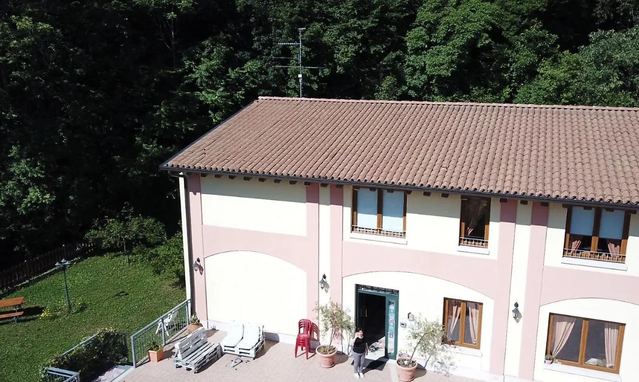 Farm stay Agriturismo Altobello Verona